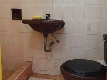 Vendo Depa 2 Habit 2 Baños Cuarto De Estudio. Surco