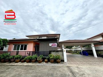 บ้านเดี่ยว 2 ชั้น หลังริม โครงการ คาซ่า วิลล์ รามอินทรา-หทัยราษฎร์ เนื้อที่ 71.2 ตรว. ซอยหทัยราษฎร์ 60 ,ใกล้ตลาดมารวย ถนนหทัยราษฎร์ อำเภอลำลูกกา จังหว