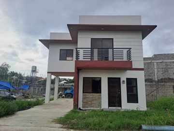 For Sale 2 Storey 4 Bedroom Single Detached House and Lot in Lipata, Minglanilla, Cebu