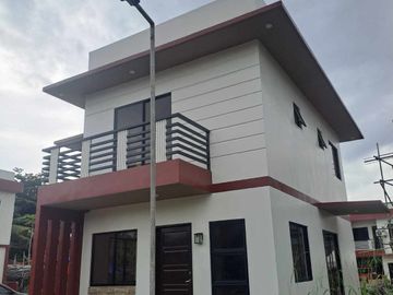 For Sale 2 Storey 4 Bedroom Single Detached House and Lot in Lipata, Minglanilla, Cebu