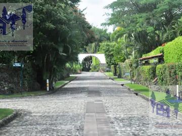 Venta de Casa en El Los Apantles San José Sumiya, Jiutepec Morelos 4 Recamaras