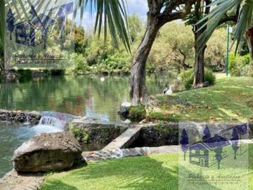 Venta de Casa en El Los Apantles San José Sumiya, Jiutepec Morelos 4 Recamaras