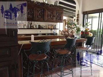 Venta de Casa en El Los Apantles San José Sumiya, Jiutepec Morelos 4 Recamaras
