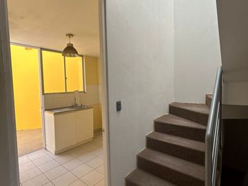 Fabulosa Casa de 2 pisos más azotea en el Condominio Casa Club El Palmar en Lurin