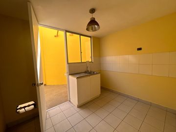 Fabulosa Casa de 2 pisos más azotea en el Condominio Casa Club El Palmar en Lurin