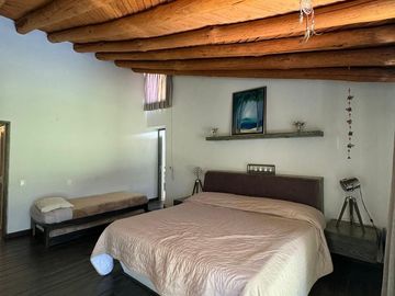 RESIDENCIA DE LUJO EN VENTA EN CLUB DE GOLF AVÁNDARO, VALLE DE BRAVO