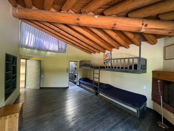 RESIDENCIA DE LUJO EN VENTA EN CLUB DE GOLF AVÁNDARO, VALLE DE BRAVO