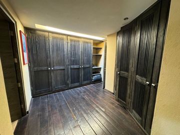 RESIDENCIA DE LUJO EN VENTA EN CLUB DE GOLF AVÁNDARO, VALLE DE BRAVO