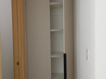 CASA EN VENTA EN SAN DIEGO CON HERMOSA COCINA y ROOFGARDEN