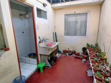 ¡OPORTUNIDAD ÚNICA! VENDO CASA EN CALLE LOS ECONÓMOS, URB. SANTA FELICIA, LA MOLINA