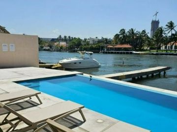 Departamento Amueblado AIRBNB, 2 recamaras, 2 baños, elevador, alberca, cochera 1 auto, isla del amor