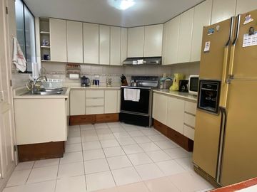 ¡¡Amplio Duplex en Venta!! Urb. Valle Hermoso - Surco