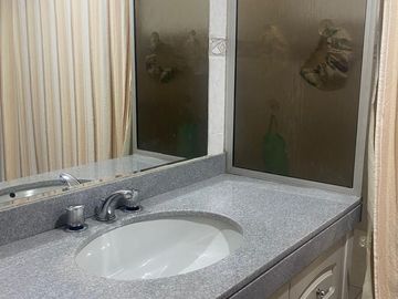 ¡¡Amplio Duplex en Venta!! Urb. Valle Hermoso - Surco