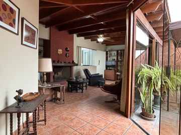 ¡¡Amplio Duplex en Venta!! Urb. Valle Hermoso - Surco
