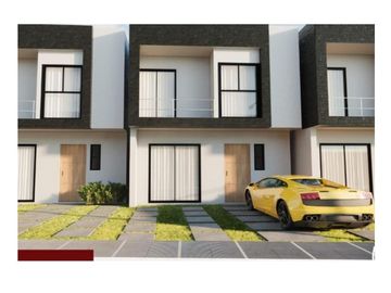 $2,650,000 CASA EN CONDOMINIO CON SEGURIDAD, ALBERCA Y JARDIN EN PRESTIGIOSA ZONA DE CUERNAVACA
