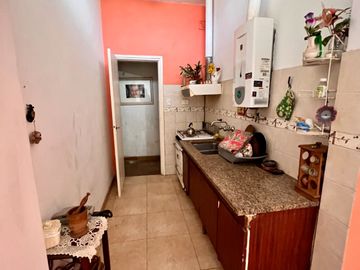 CASA EN VENTA EN Bº SAN MARTIN - 3 DORMITORIOS