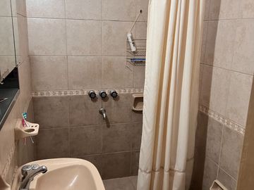CASA EN VENTA EN Bº SAN MARTIN - 3 DORMITORIOS