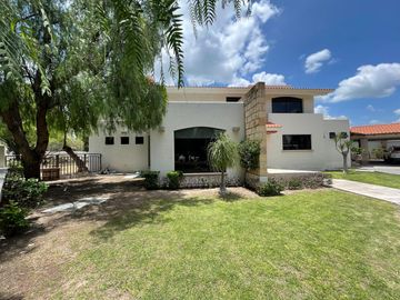 CASA EN VENTA, JARDINES DEL LAGO, AGUASCALIENTES
