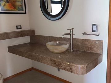 CASA EN VENTA, JARDINES DEL LAGO, AGUASCALIENTES