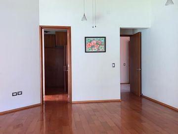 CASA EN VENTA, JARDINES DEL LAGO, AGUASCALIENTES