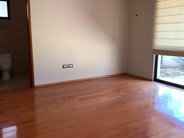 CASA EN VENTA, JARDINES DEL LAGO, AGUASCALIENTES
