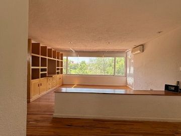 COLINDA CON CAMPO DE GOLF - HERMOSA CASA $85,000 INFORMES 442148----
