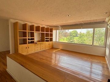 COLINDA CON CAMPO DE GOLF - HERMOSA CASA $85,000 INFORMES 442148----