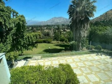 Casa en venta Pirque.