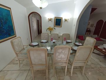Venta de Casa Rentera en Manta