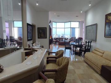 SE VENDE DEPARTAMENTO EN LOMAS DE URDESA
