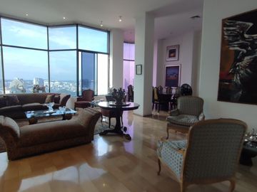 SE VENDE DEPARTAMENTO EN LOMAS DE URDESA