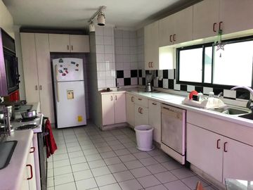 SE VENDE DEPARTAMENTO EN LOMAS DE URDESA