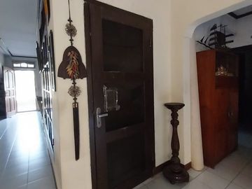 Rumah Cempaka Putih Komplek Patra Dijual Cepat