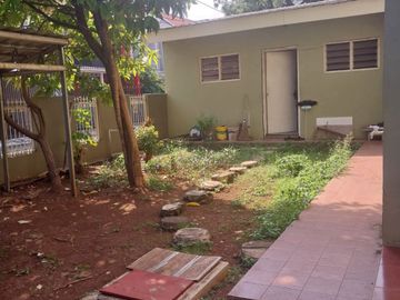 Rumah Cempaka Putih Komplek Patra Dijual Cepat