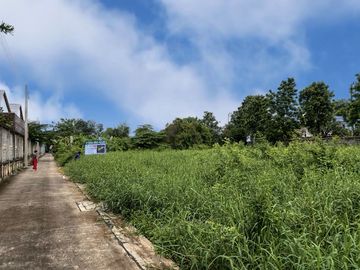 Land for sale, Soi Yothin Phatthana 7, intersection 2-2, location along the expressway. At Narong-Ramintra  land size 1-0-49 rai