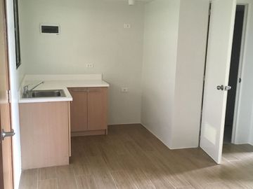 FOR SALE: Pine Suites Tagaytay, Tagaytay City - 2-Bedroom Unit