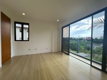 FOR SALE: Monteverde Royale, Taytay, Rizal - Brand New Duplex (2 Units)