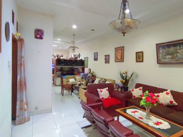 Dijual Rumah di Pejompongan Bendungan Hilir LT 210 Lokasi Bagus Strategis