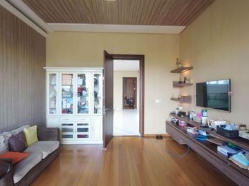 Dijual Villa Komplek River View Polonia - Medan