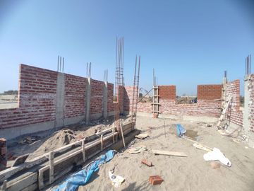 Vendo Casa en construccion  en Condominio Ecológico Chincaycamac - Chincha Baja