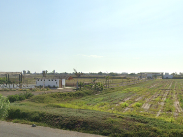 Vendo Casa en construccion  en Condominio Ecológico Chincaycamac - Chincha Baja