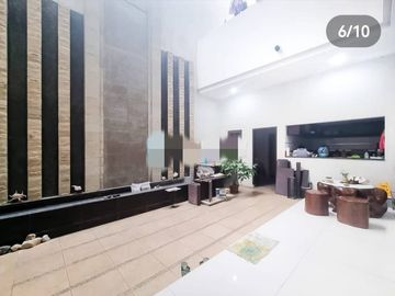 Dijual Villa Komplek Cemara Asri Medan - Jalan Peony