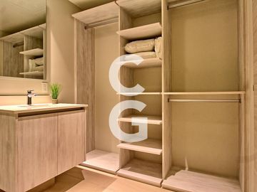 Departamento en Venta en Cancún en SLS Marina Beach con Vista al Mar