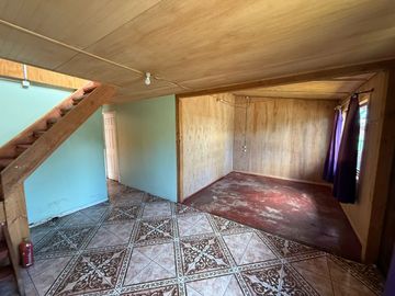 Se Vende Casa en Paillaco a pasos de Cesfam, Minimarket , Jardín, Sala cuna.