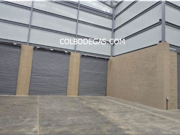 RENTO ESPECTACULAR BODEGA 954 mts2, funcionalidad y un espacio premium para tu negocio, ¡Haz Crecer Tu Empresa con Estilo y Eficiencia!.