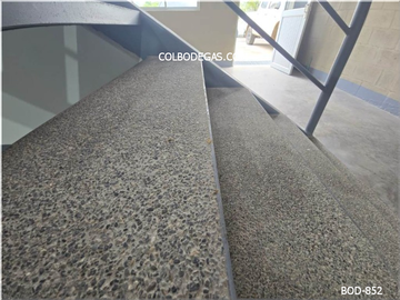 RENTO ESPECTACULAR BODEGA 954 mts2, funcionalidad y un espacio premium para tu negocio, ¡Haz Crecer Tu Empresa con Estilo y Eficiencia!.
