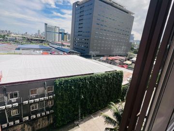 Ready for Occupancy 27 sqm Studio Unit in Mabolo Cebu City