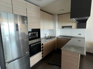 Vendo Departamento Frente al Mar. 100 mts² Se puede Novar $180.- millones con tasa interes de 2,25. posee 3D 2B Estac.. y Bodega.