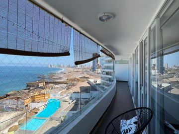 Vendo Departamento Frente al Mar. 100 mts² Se puede Novar $180.- millones con tasa interes de 2,25. posee 3D 2B Estac.. y Bodega.
