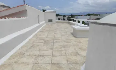 Jiutepec Sumiya Se Vende Casa 4 Amplias Recámaras ( 3 De Ellas Con Vista Al Lago )